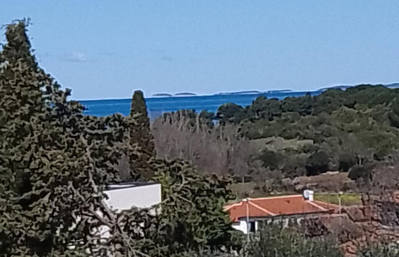 Abelia Sea View Apartment Pula Exteriör bild